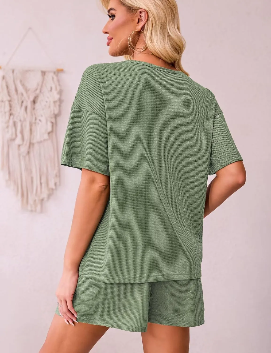 Ahlaray Women's 2 Piece Outfits Casual Summer Short Sleeve Tops and Shorts Lounge Sets With Pockets,M-3XL