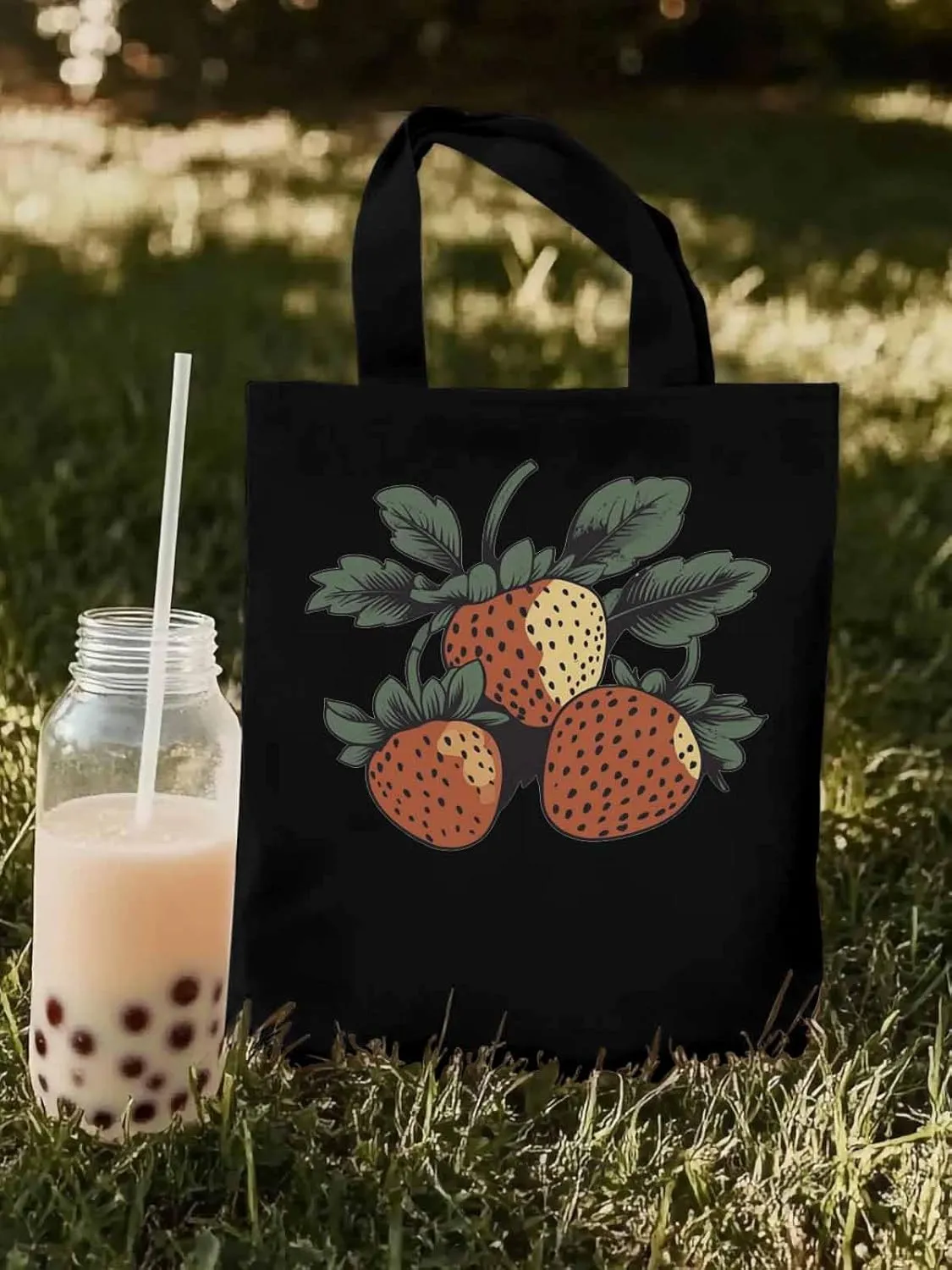 Canvas Tote Bag, Cartoon Fruit Aesthetic Canvas Tote Handbags for Women Shoulder Bag Vintage Strawberry