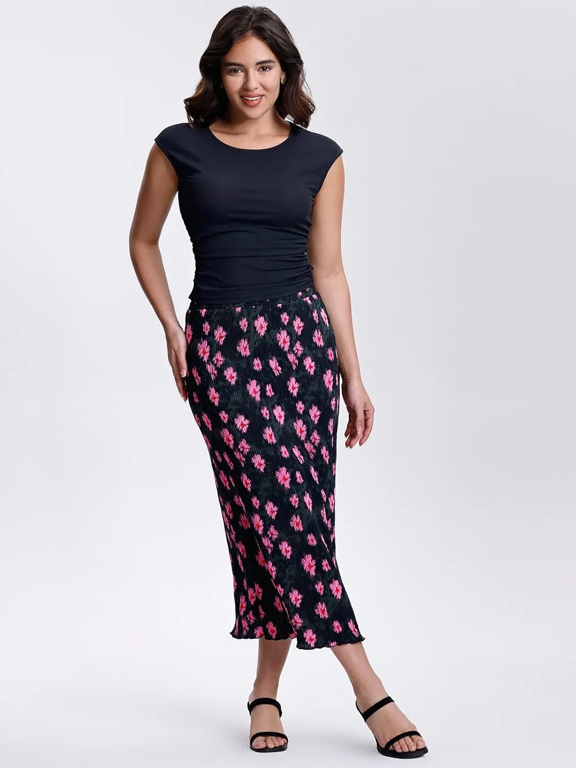 Kimmery Summer Casual Two Piece Skirt Set for Women Crew Neck Crop Tops Elastic Waist Midi Skirt Outfits