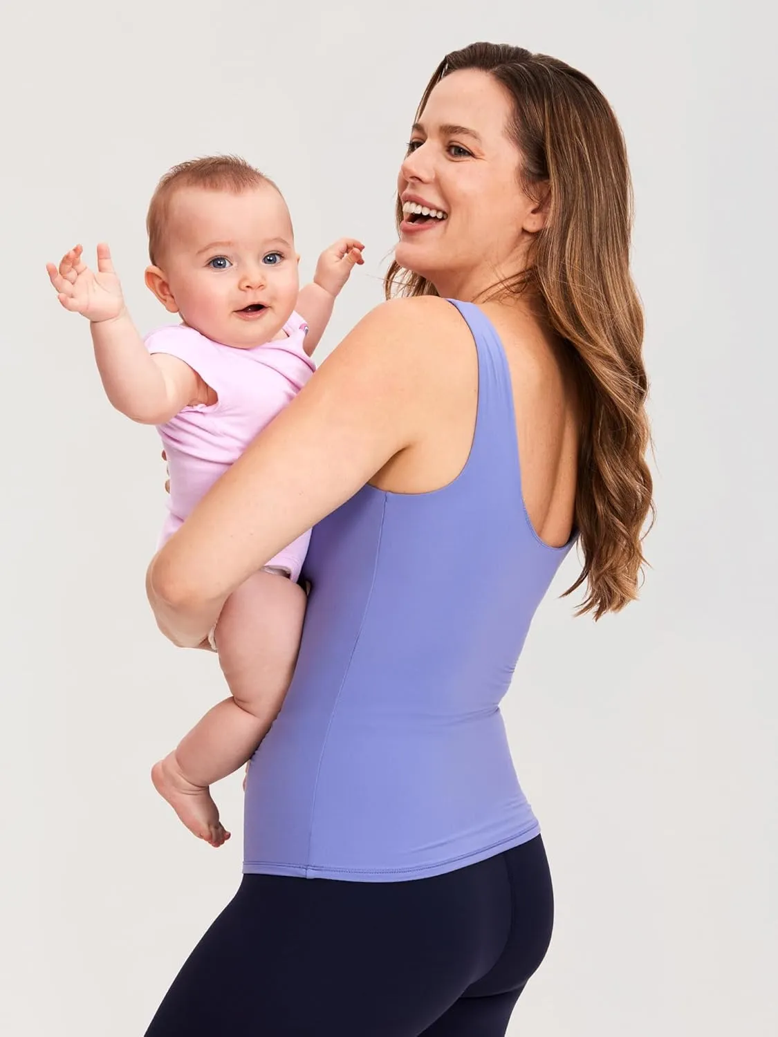 MOMANDA Inbarely Maternity Tank Top Square Neck Workout Tops with Built in Bra Pregnancy Sleeveless Yoga Maternity Clothes
