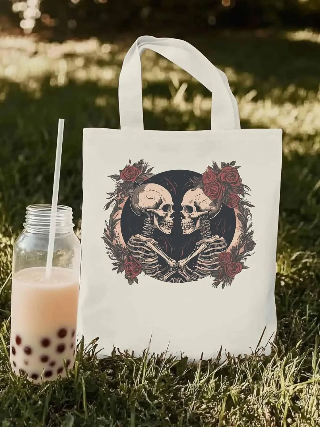 Skull Vintage Roses Canvas Tote Bag, Aesthetic Canvas Tote Handbags for Women Shoulder Bag