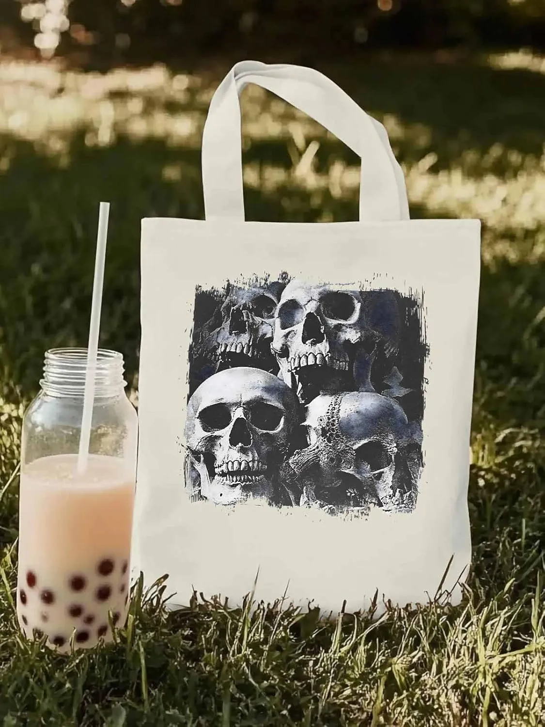 Vintage Black Skull Canvas Tote Bag, Aesthetic Canvas Tote Handbags for Women Shoulder Bag